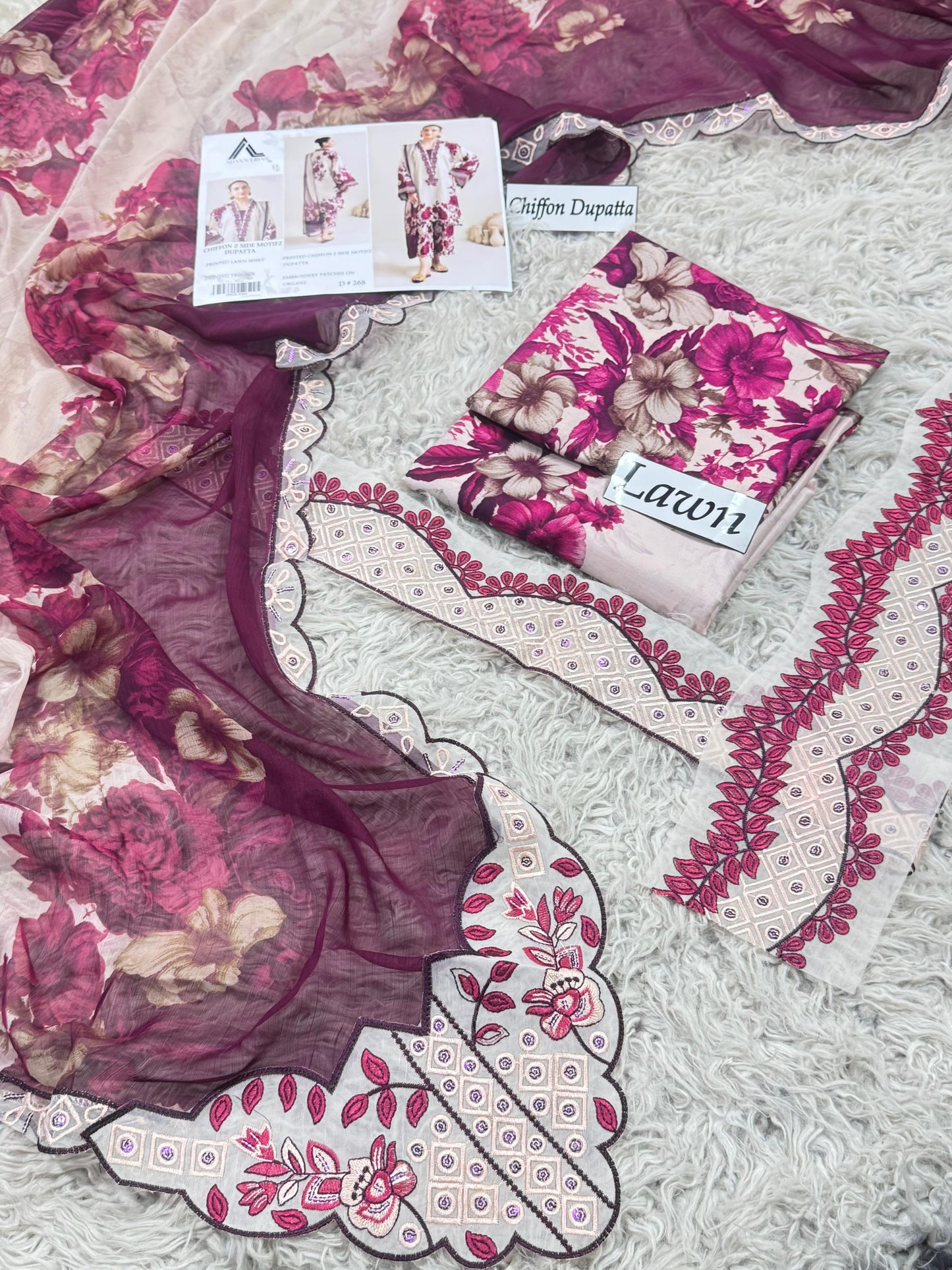 CHIFFON 4 Side Embroidered With 2 Corner Motif Dupatta.