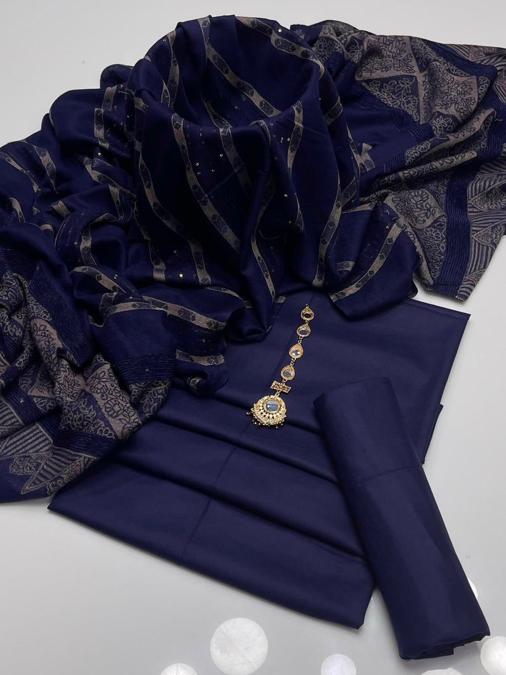 Dhanak Wool 3Pc With Barosha Square Strips Shawl -Navy