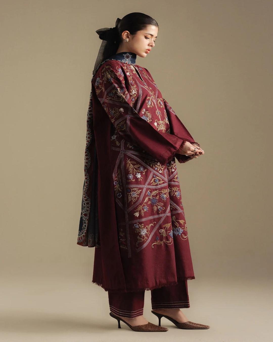 Dhanak 3PC Heavy Embroidered Design D002