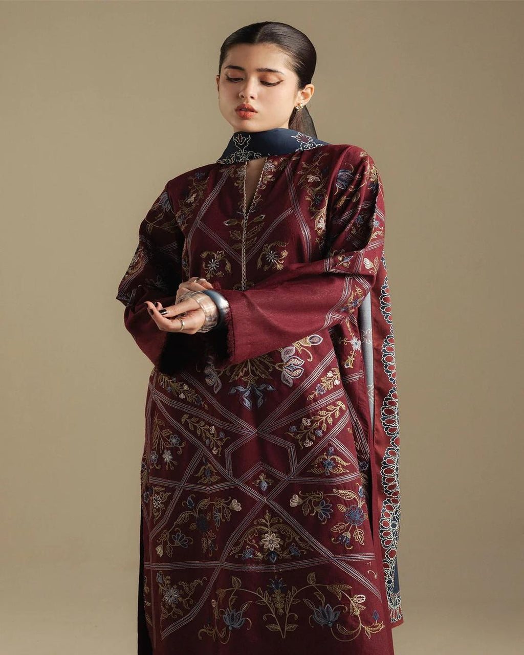 Dhanak 3PC Heavy Embroidered Design D002