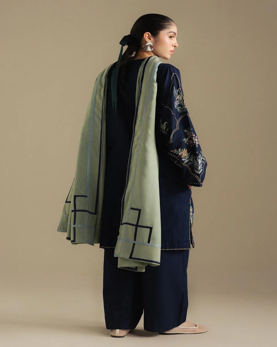 Dhanak 3PC Heavy Embroidered Design D003