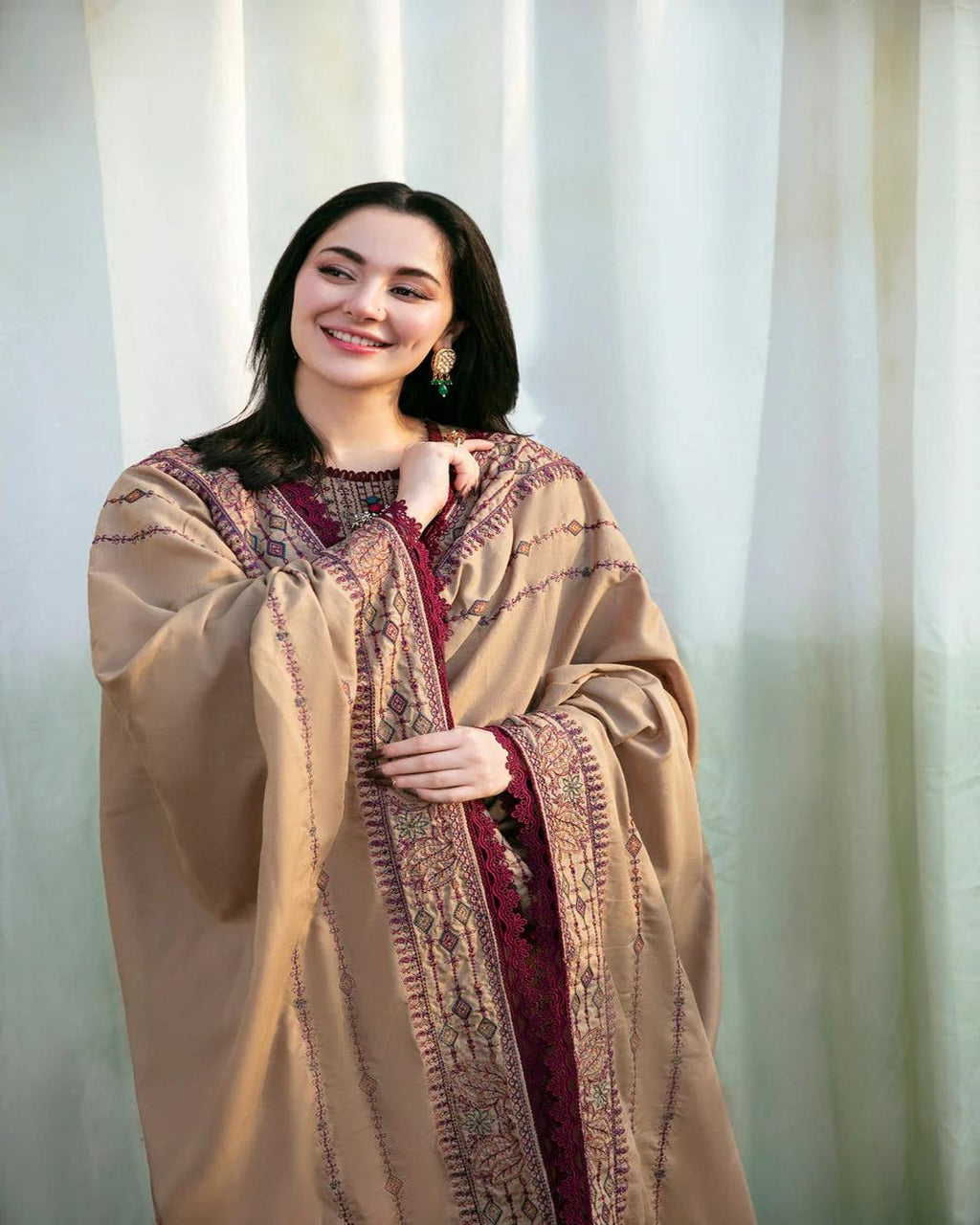 Dhanak 3PC Heavy Embroidered Design D010