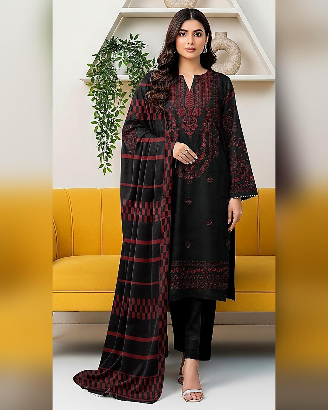 Dhanak 3PC Heavy Embroidered Design D012