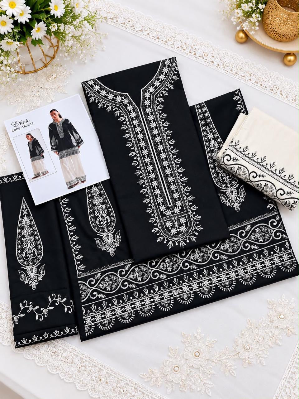Ethnic Dhanak 2pc Black White D-33
