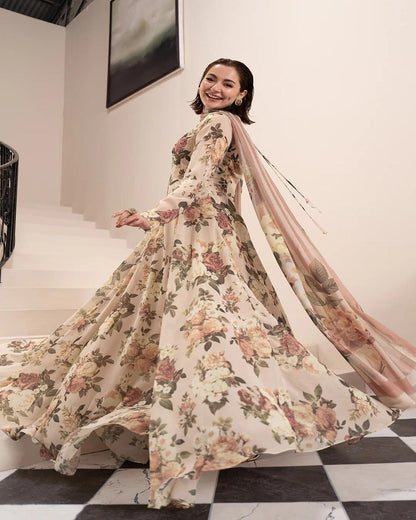 KHADDAR Digital Print 3pc With Patches Design D02