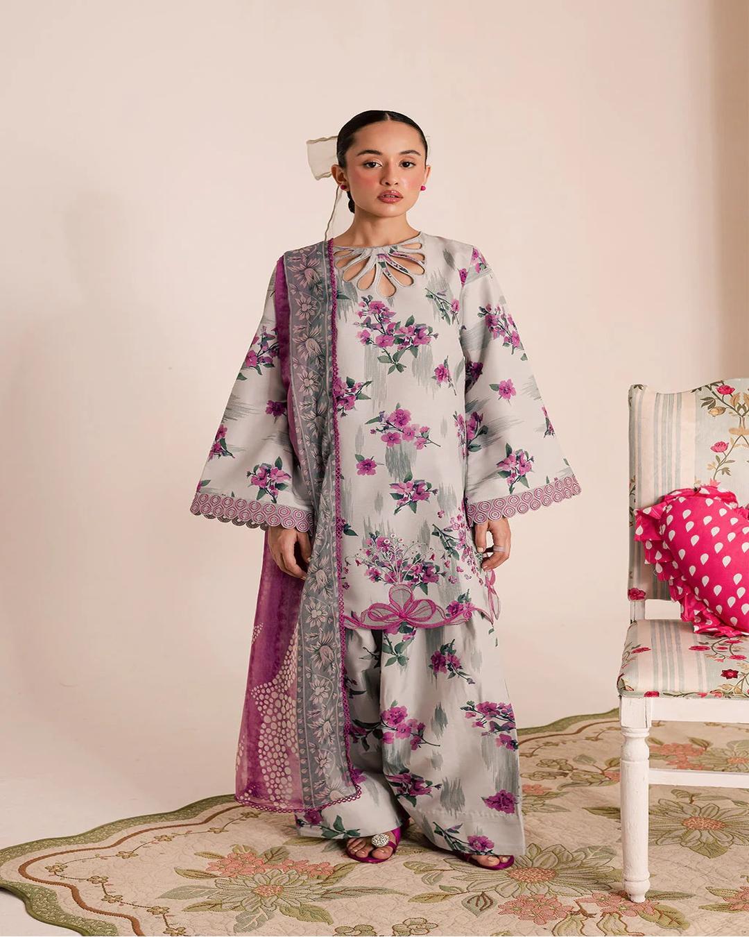 KHADDAR Digital Print 3pc With Patches Design D05
