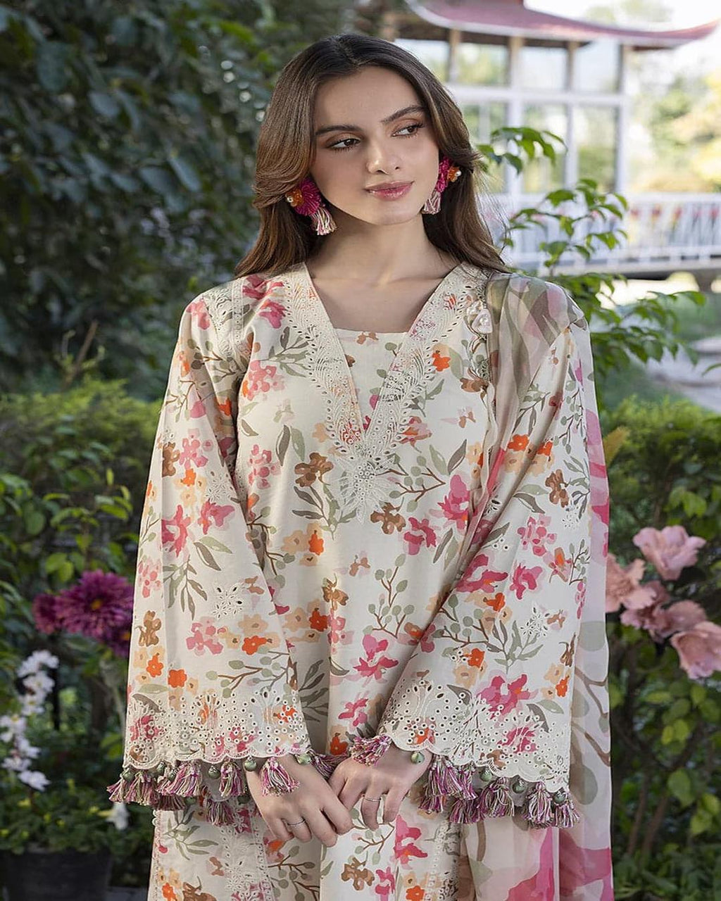 KHADDAR Digital Print 3pc With Patches Design D11