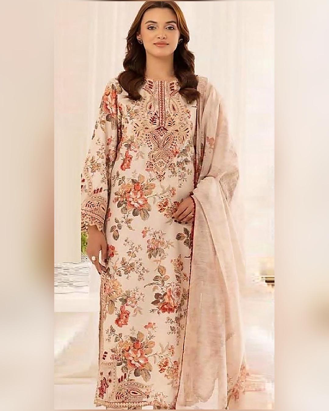 KHADDAR Digital Print 3pc With Patches Design D12