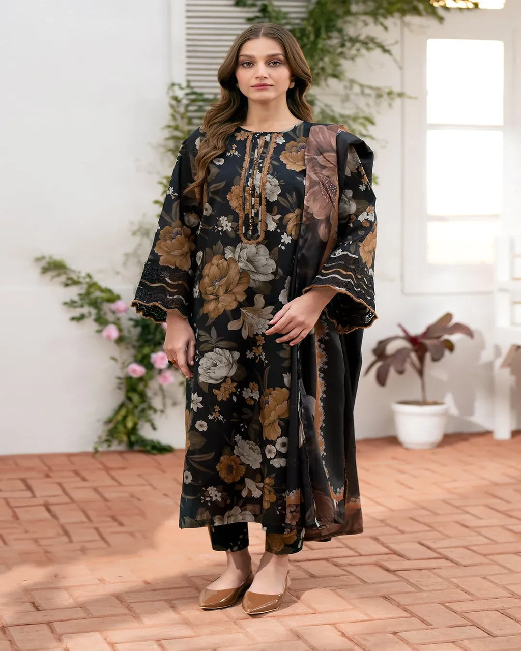 KHADDAR Digital Print 3pc With Patches Design D17