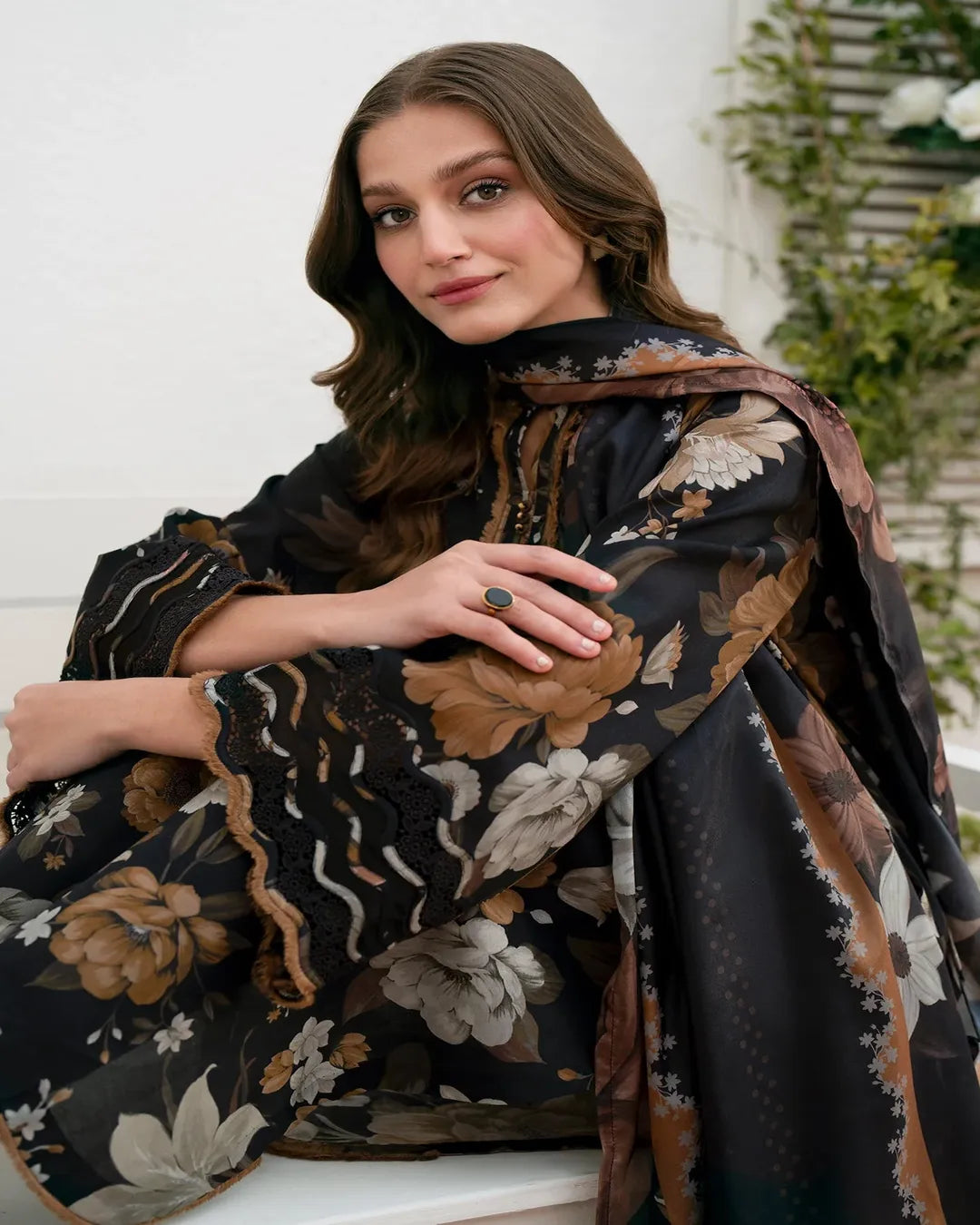 KHADDAR Digital Print 3pc With Patches Design D17