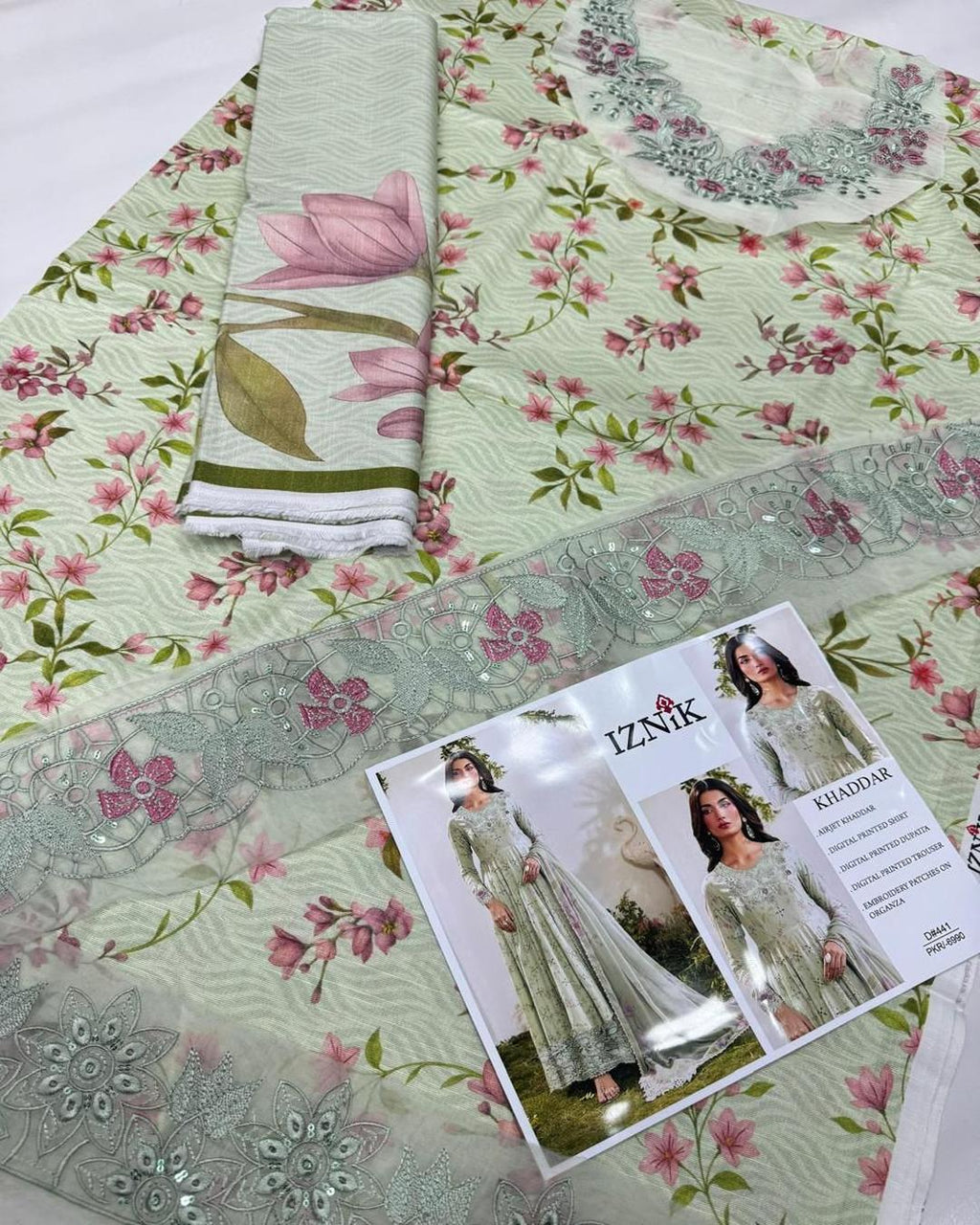 KHADDAR Digital Print 3pc With Patches Design D18