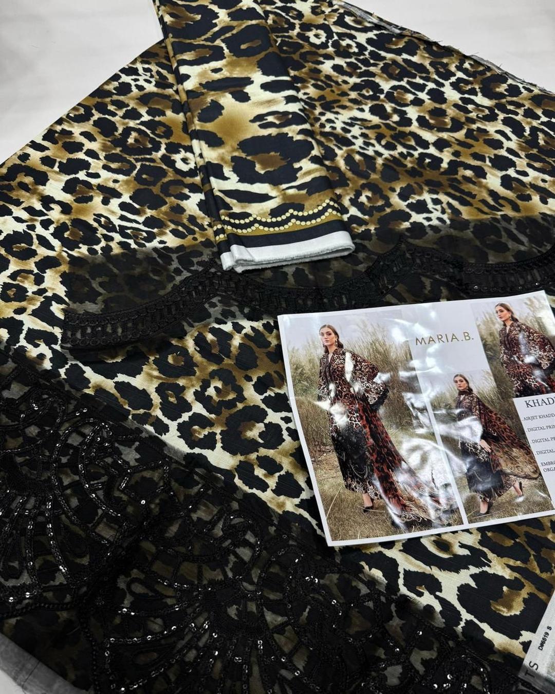 KHADDAR Digital Print 3pc With Patches Design D22