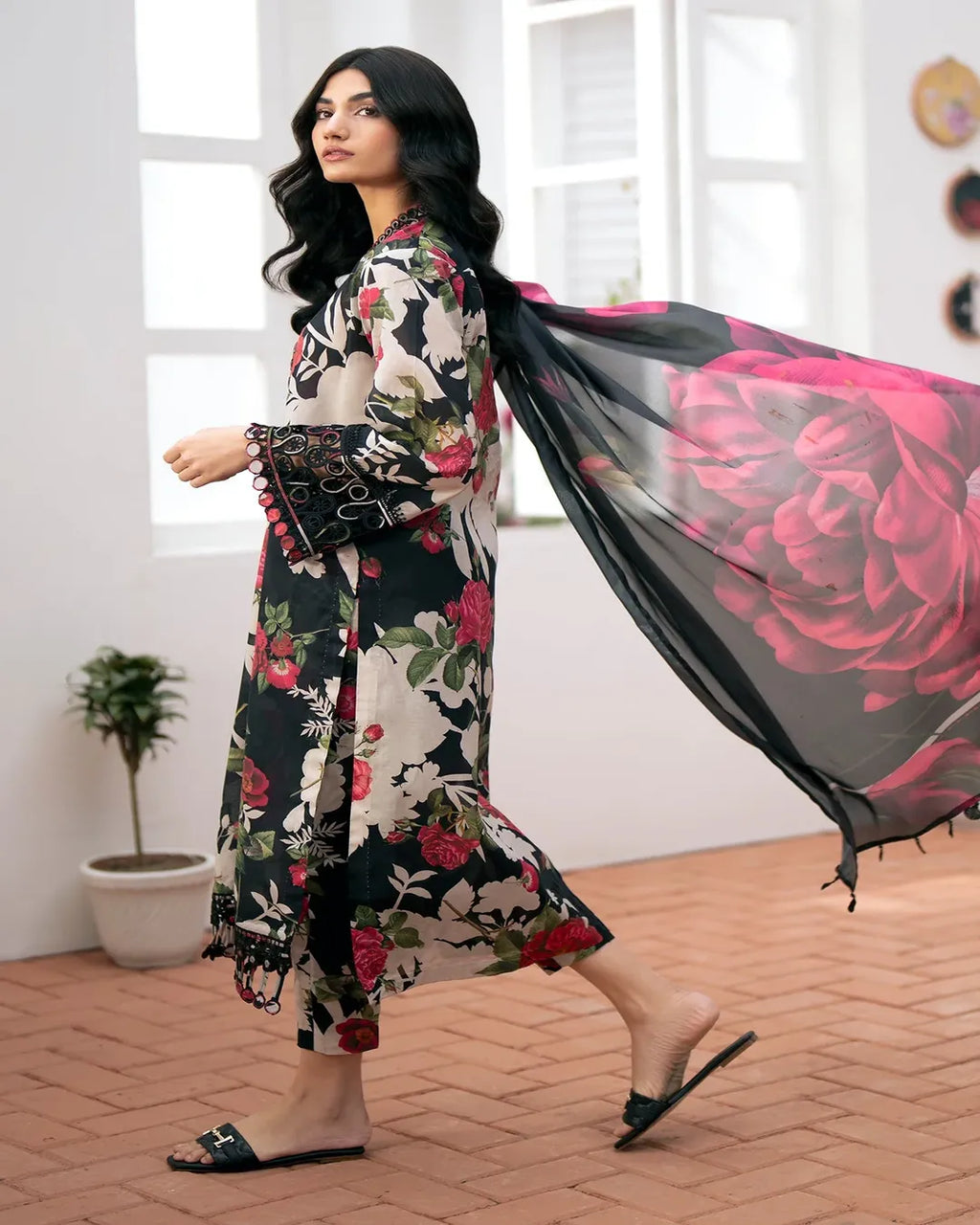KHADDAR Digital Print 3pc With Patches Design D23