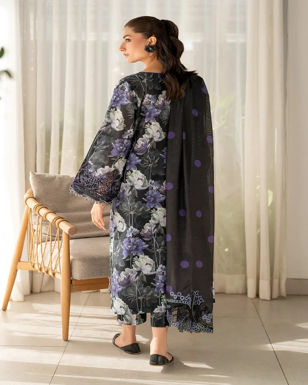 KHADDAR Digital Print 3pc With Patches Design D32