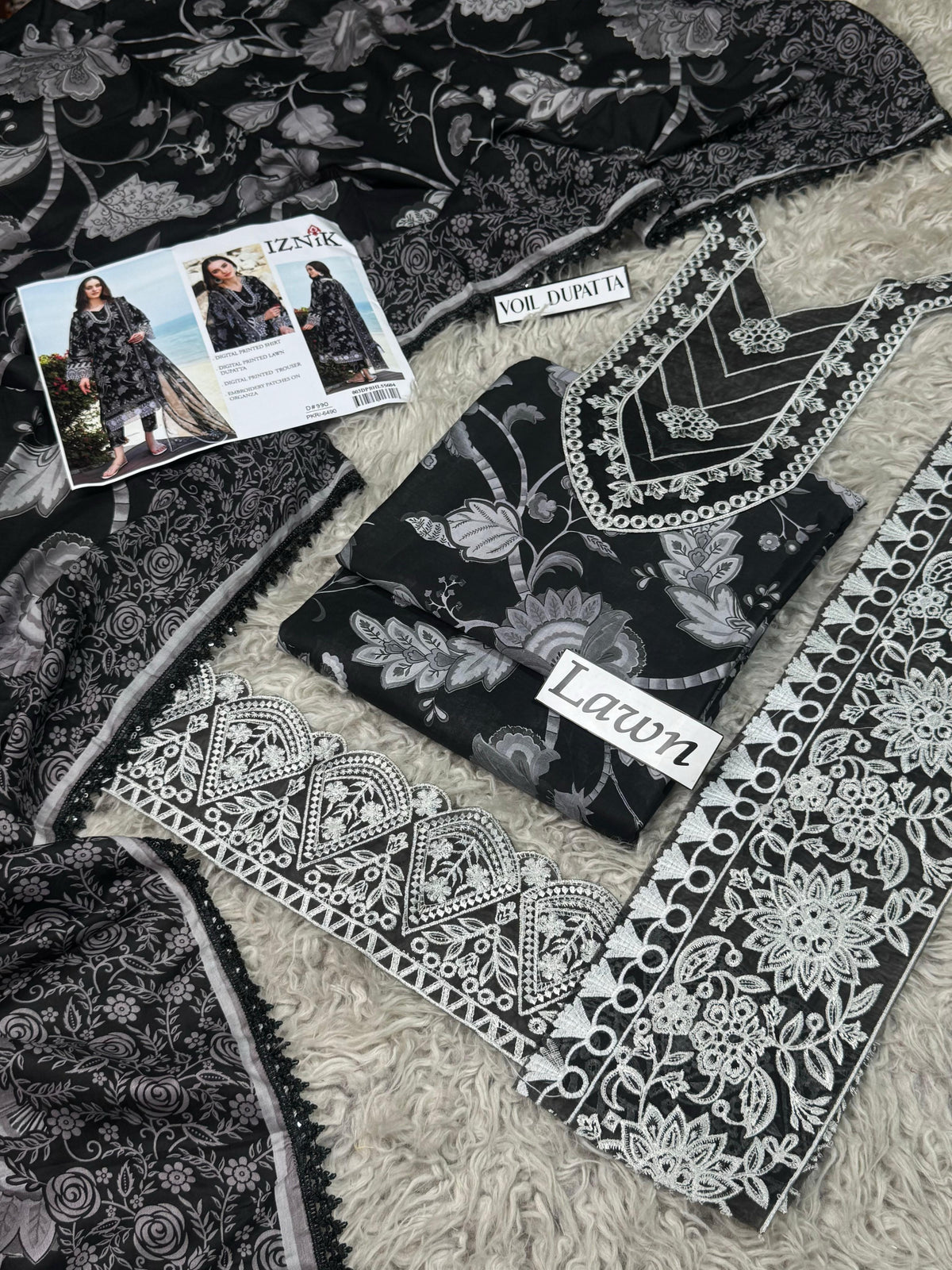 LAWN Digital Print 3pc With LAWN READY TO WEAR DUPATTA