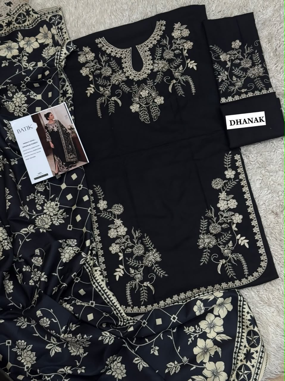 DHANAK EMB 3PC D-09